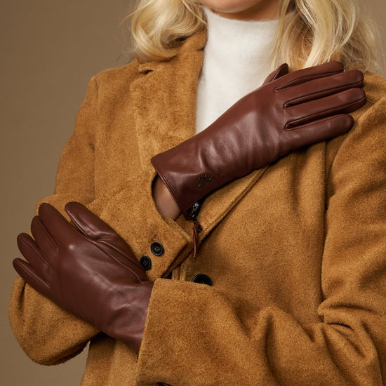 Women’s brown leather gloves with cashmere lining, side zip detail, touchscreen