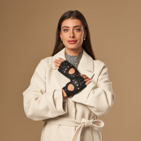 Robyn (black) – luxurious fingerless driving gloves made of American deerskin leather - Schwartz & von Halen - EU - 3